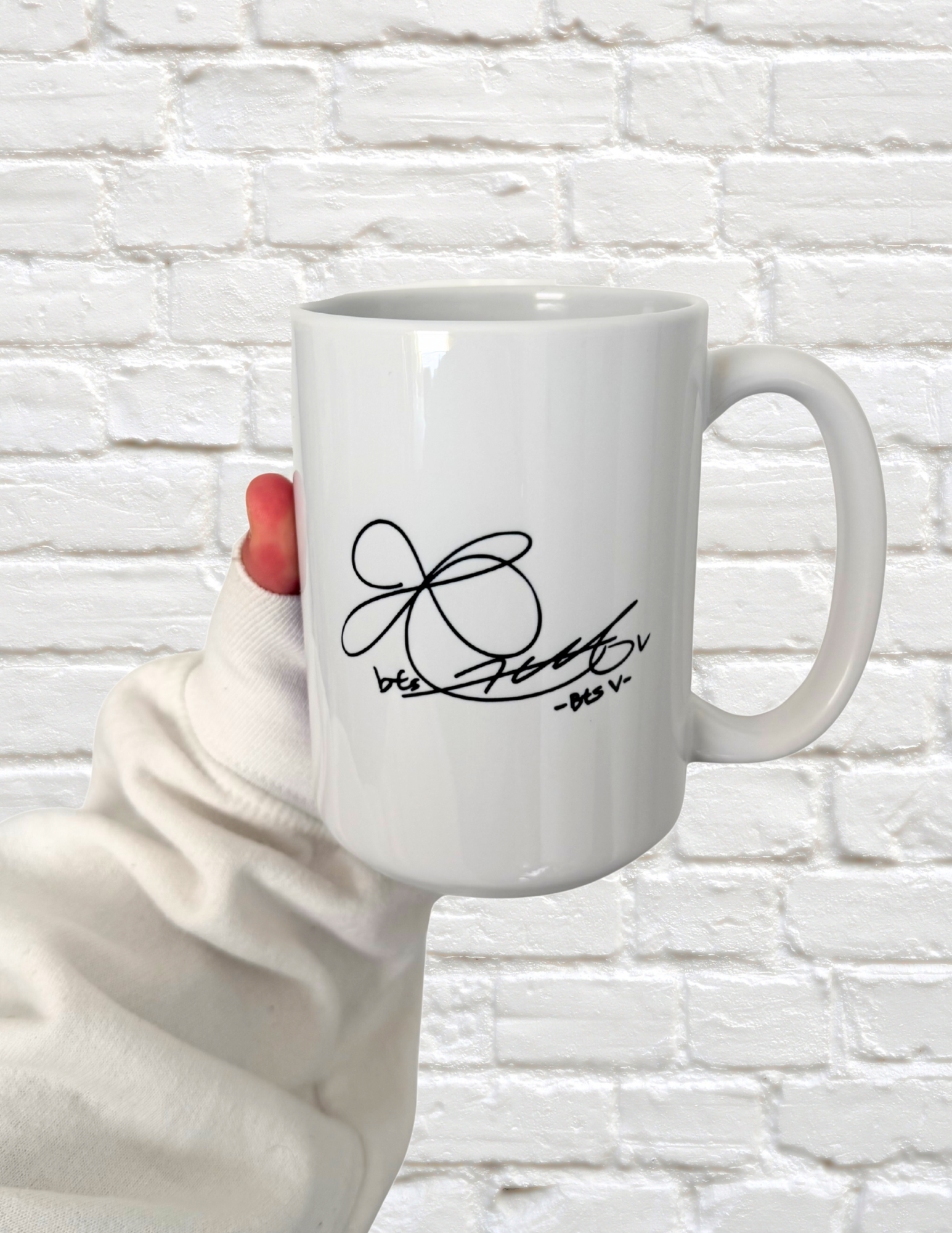 V Vinyl Mug